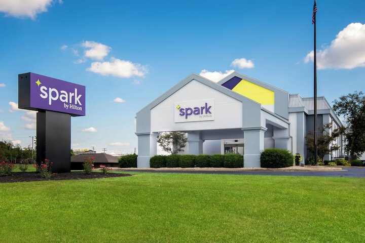 Spark by Hilton Bardstown