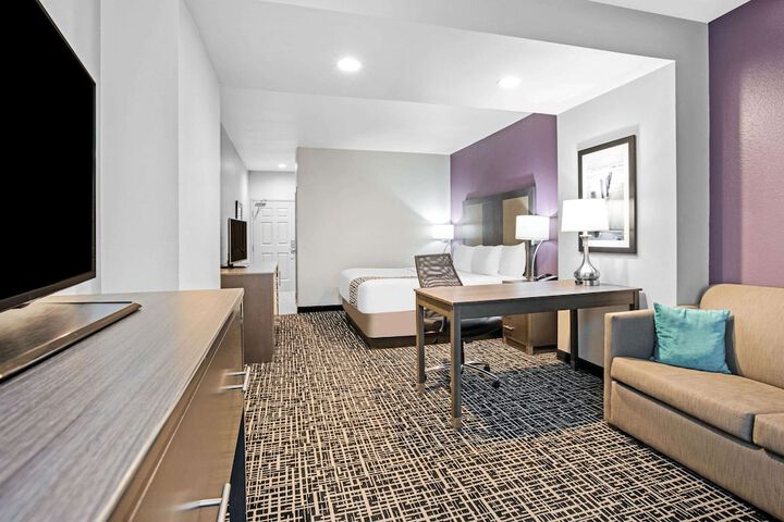 La Quinta Inn & Suites by Wyndham Corpus Christi - Portland