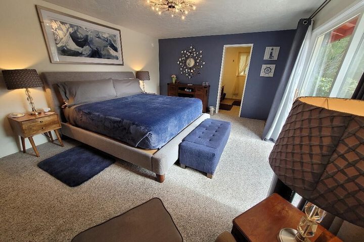 Room 48 of 59