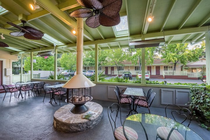 The Inn on Pine