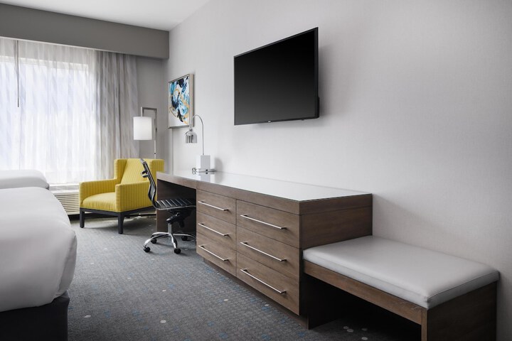 Best Western Premier Hotel at Fishers Landing
