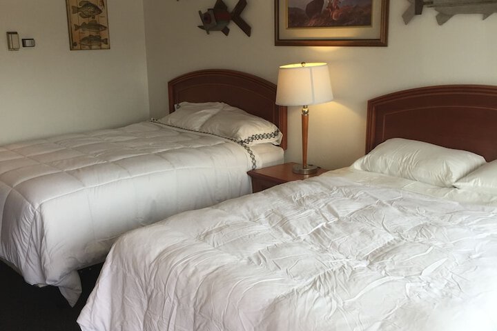 Room 13 of 34