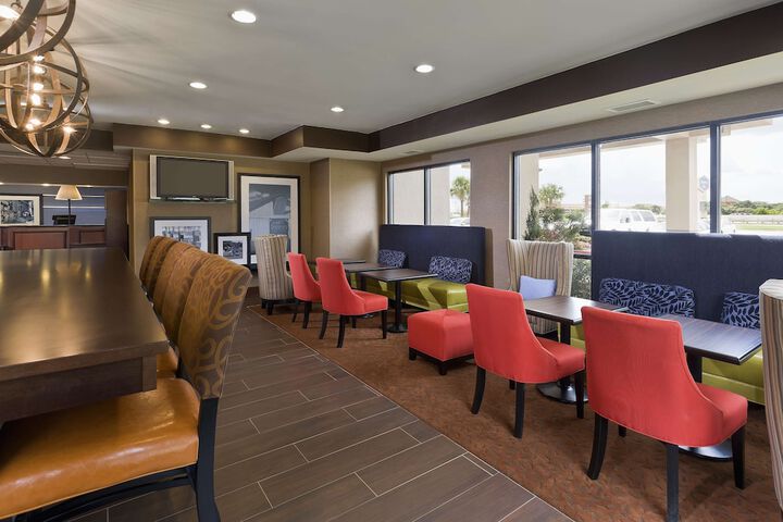 Hampton Inn Houston / Stafford