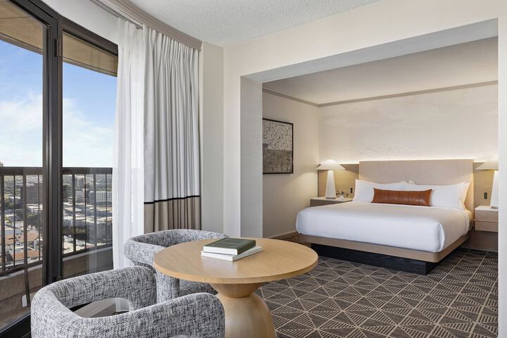 Room 42 of 109