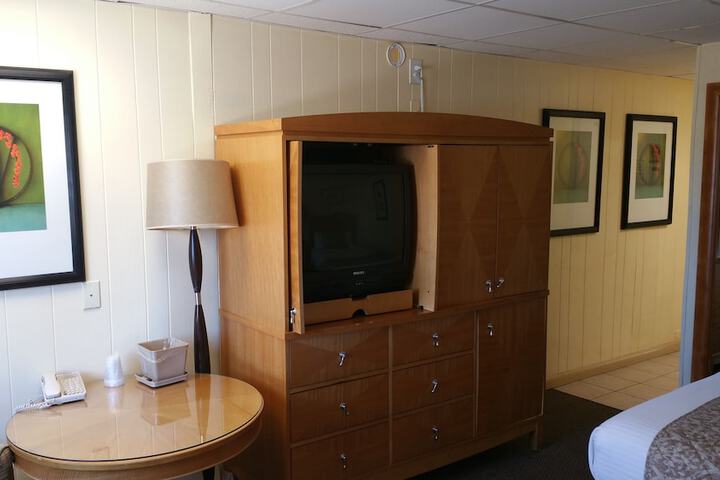 Room 19 of 44