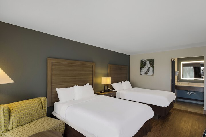 Quality Inn Asheville Airport