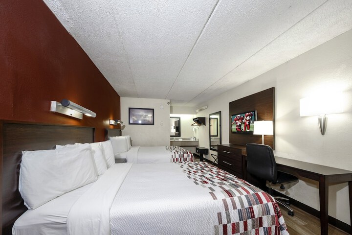 Room 22 of 37