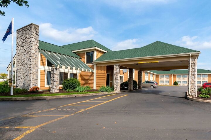 Hotel 3 of 43