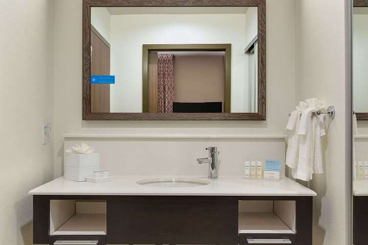 Room 28 of 57