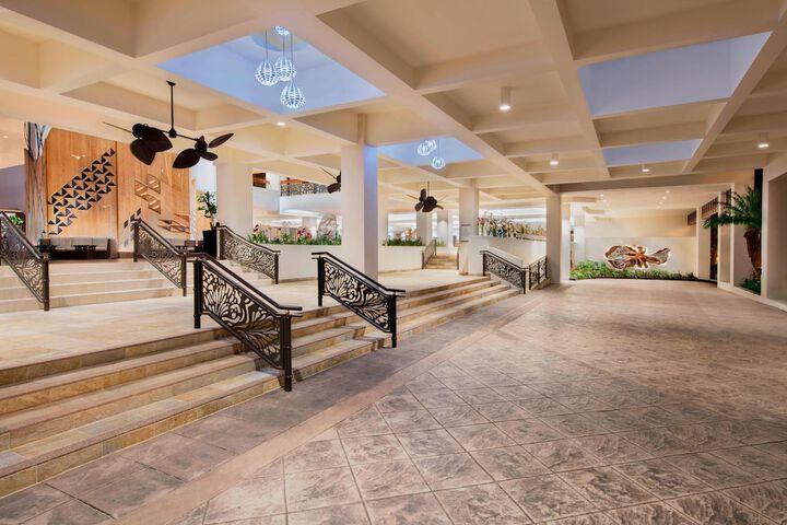 Hotel Interior 49 of 242