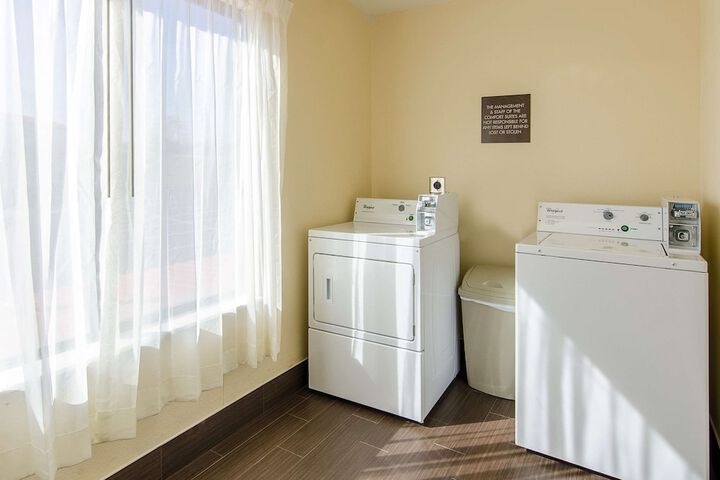 Room 15 of 28