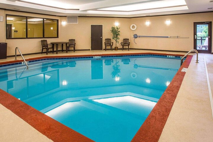 Pool 6 of 27