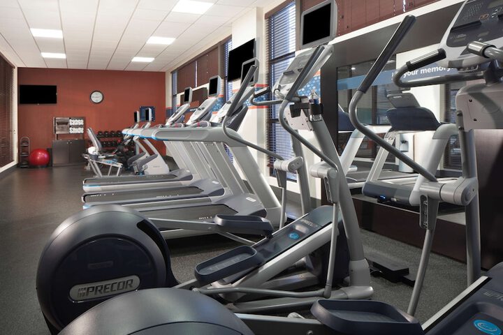 Hampton Inn Charleston-Southridge