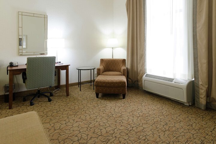 Room 29 of 48