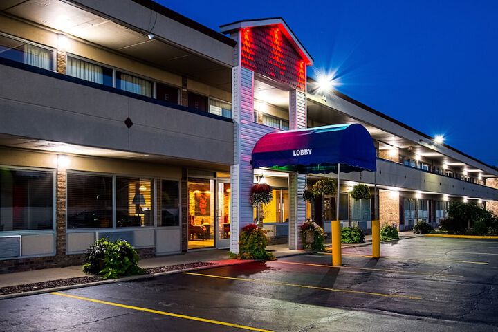 Hotel 7 of 29