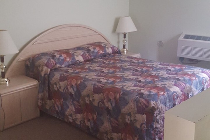 Rainbow Motor Inn