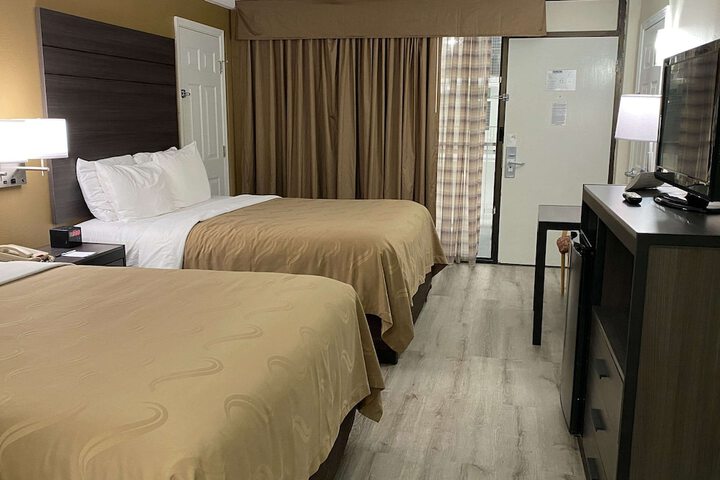 Room 44 of 56