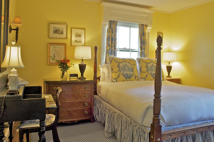 Room 20 of 31