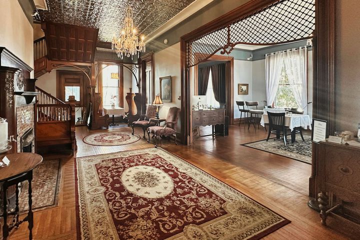 Room 7 of 55