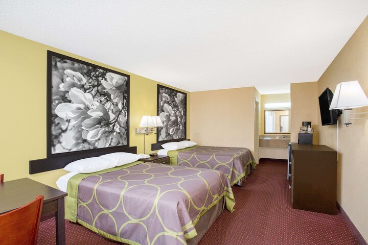 Room 14 of 17