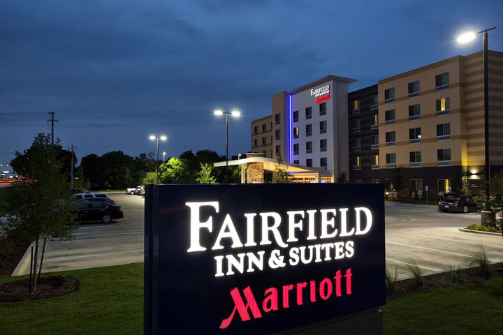 Hotel 4 of 30