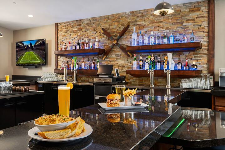 Staybridge Suites Everett-Paine Field by IHG