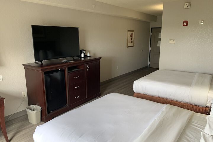 Room 44 of 54