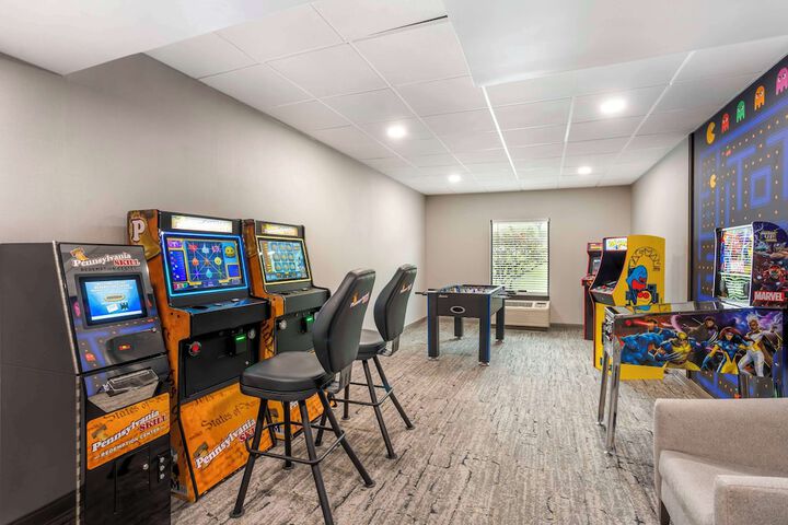 Best Western Plus Heritage Rail-South York / I-83