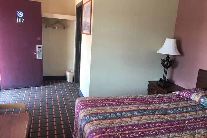 Room 55 of 80