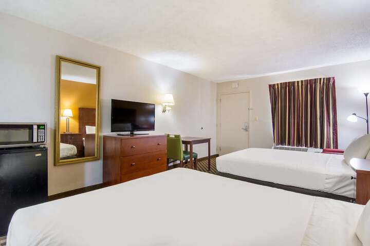 Room 21 of 21