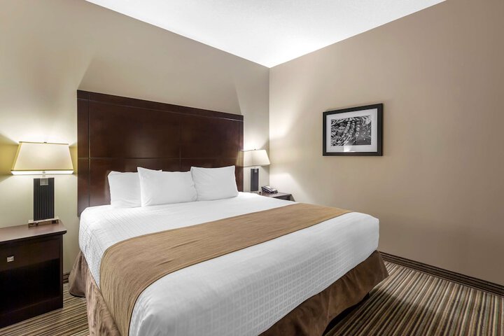 Best Western Plus Fort Saskatchewan Inn & Suites