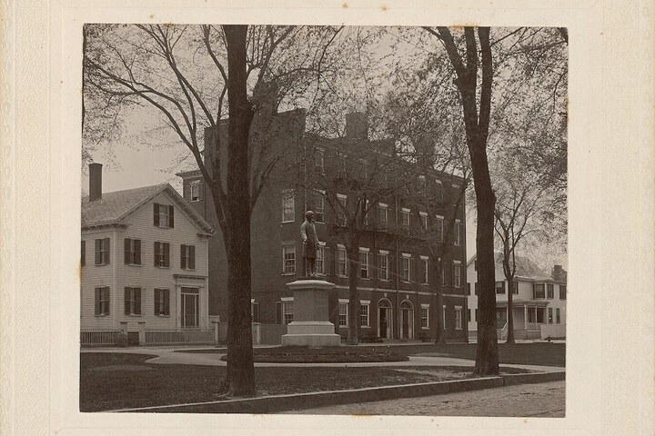 Hotel 2 of 55
