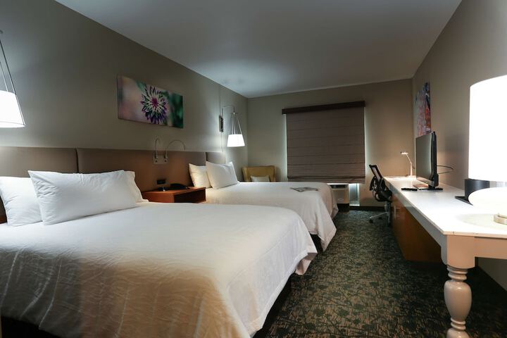 Room 17 of 41