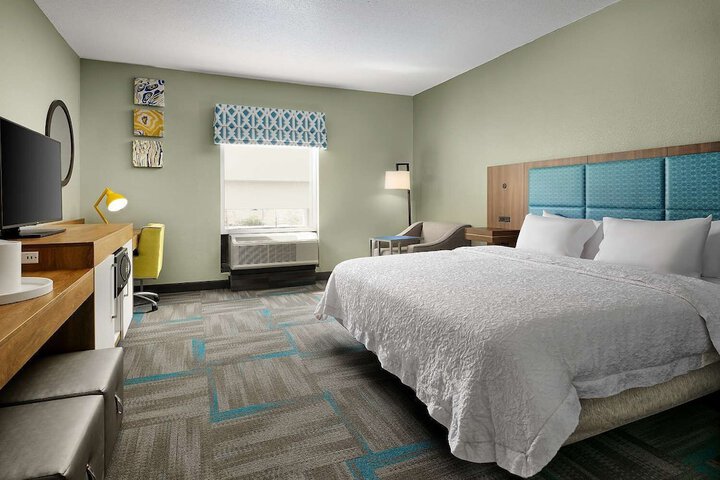Room 9 of 29