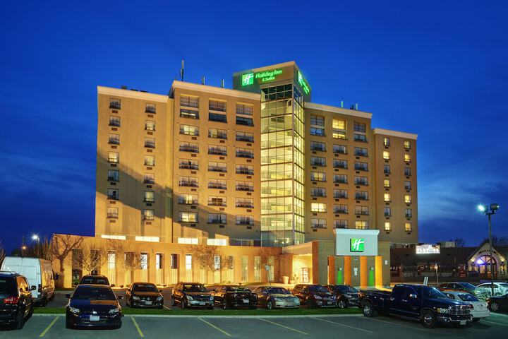 Hotel 2 of 34