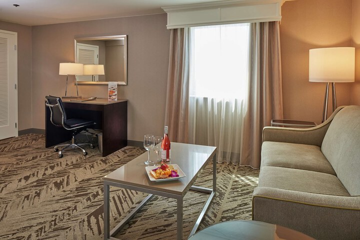Hilton Cincinnati Airport