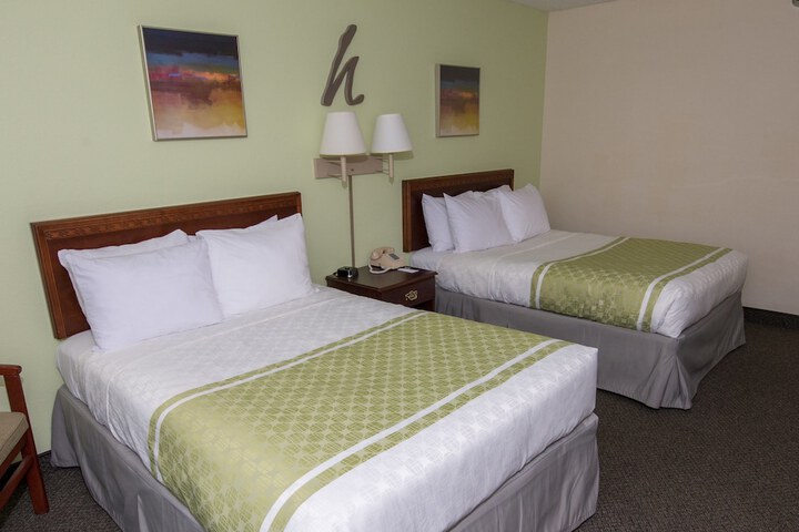 Room 16 of 34