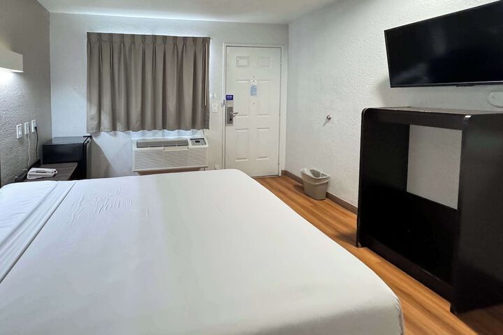 Room 30 of 45
