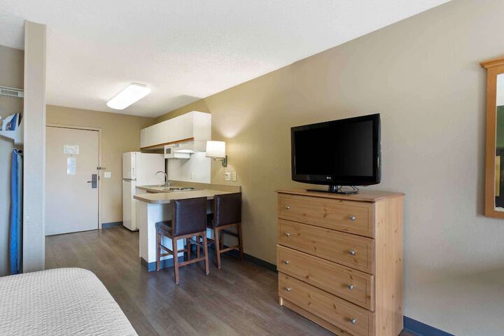 Room 25 of 30