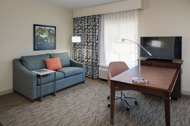 Room 14 of 78