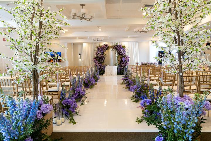 Ballroom/Hall 37 of 42
