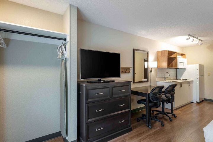 Extended Stay America Suites San Francisco San Mateo SFO