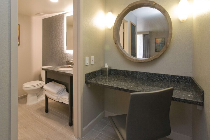 Room 20 of 59