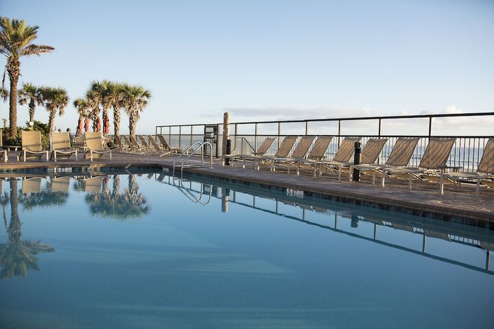 Nautilus Inn