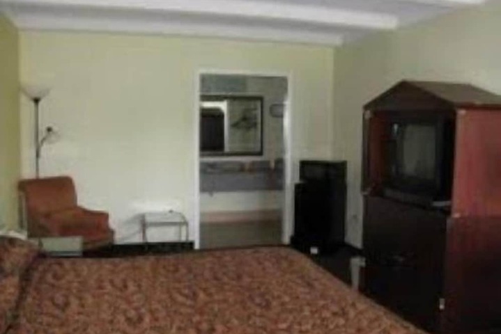 Walking Horse Lodge Lewisburg
