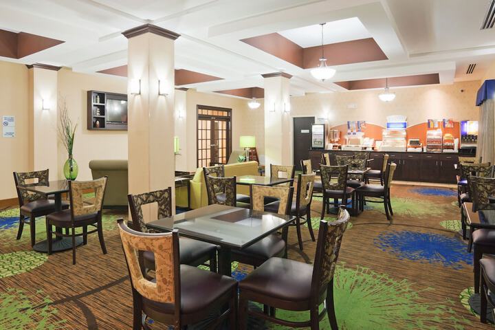 Holiday Inn Express Columbia by IHG