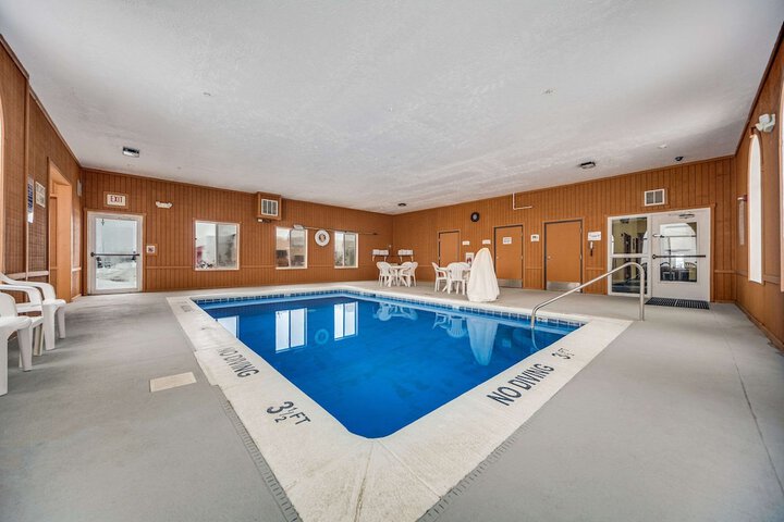Pool 2 of 30