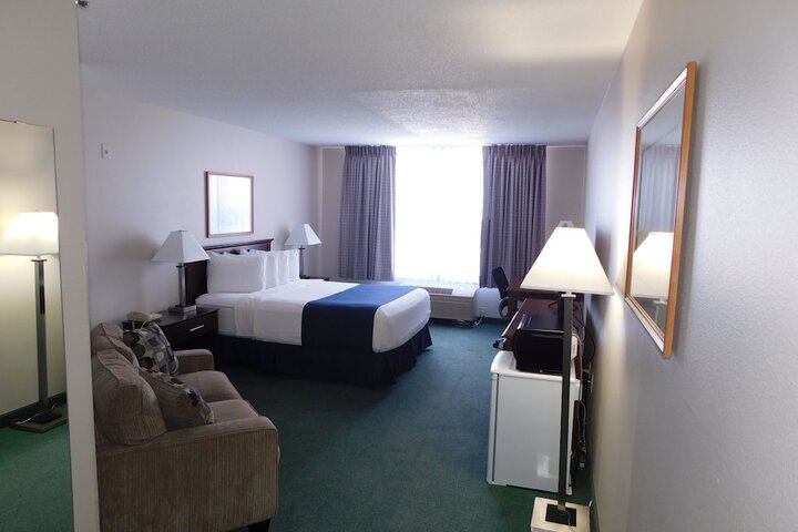 Room 35 of 44