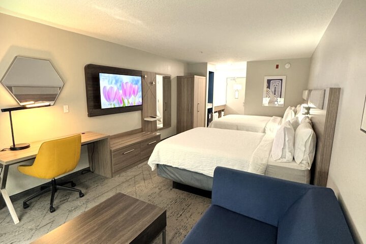 Holiday Inn Express & Suites Sandy - South Salt Lake City by IHG