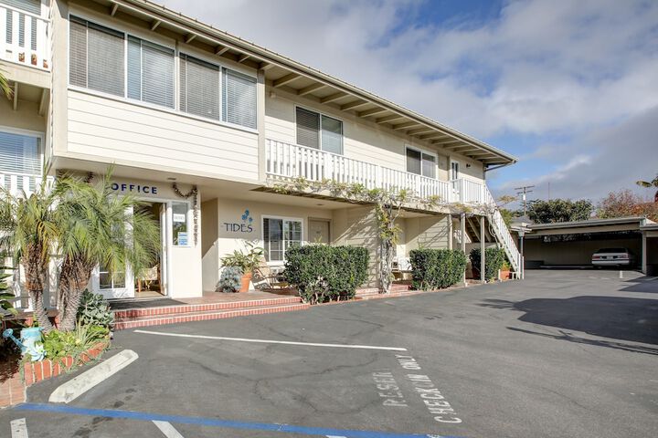 Hotel 2 of 70